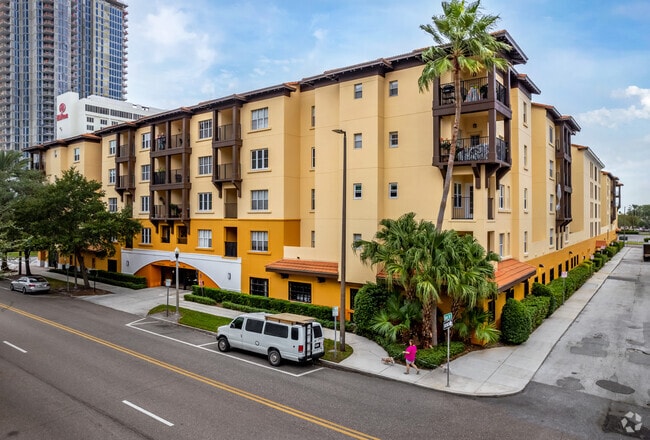 Photo - Madison at St. Petersburg