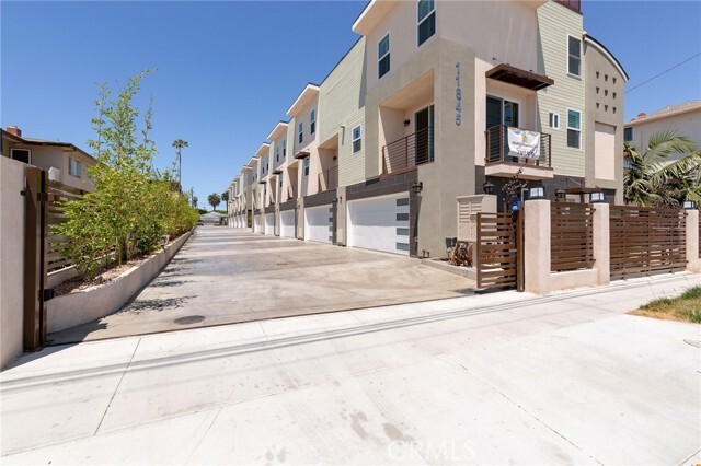 Photo - 11845 Grevillea Ave