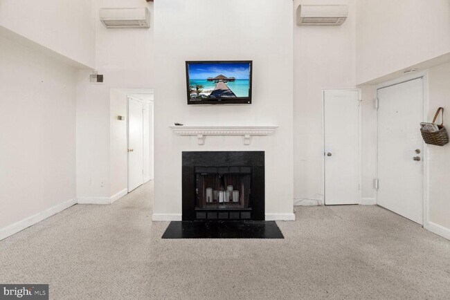 Photo - 2107 N Scott St