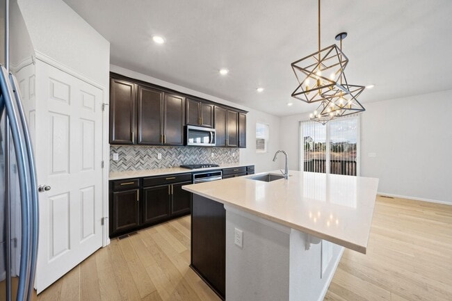 Building Photo - 470 Hyde Park Cir