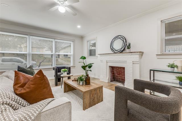 Photo - 922 Cristler Ave