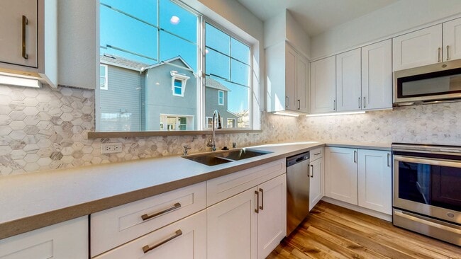 Photo - 282 Gambrel Cir