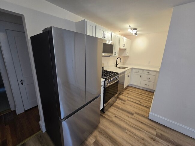 Photo - 297- 299 Cabot Street Unidad 297-2