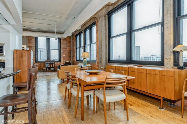 Photo - 728 W Jackson Blvd Unit 1007