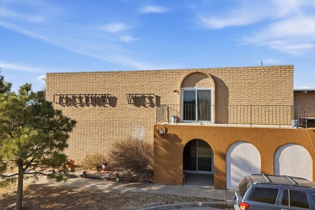 Photo - 500 NE 15th St