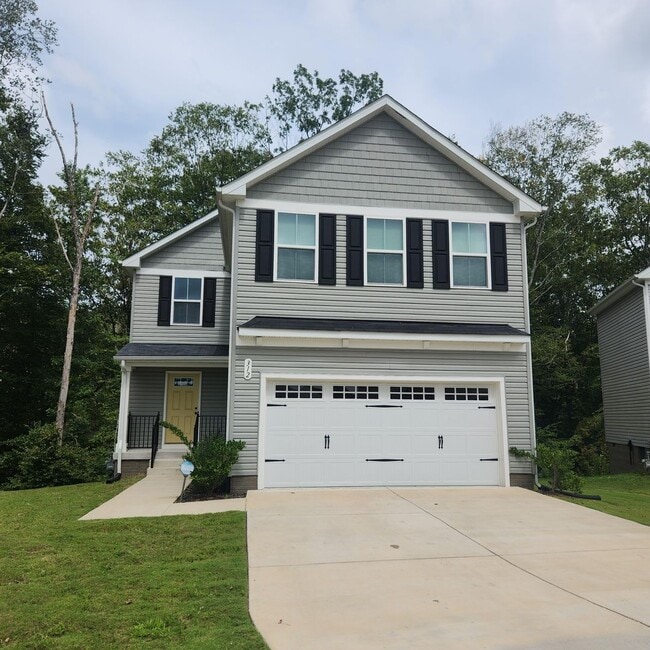 Building Photo - 312 Normandy Cres Rental