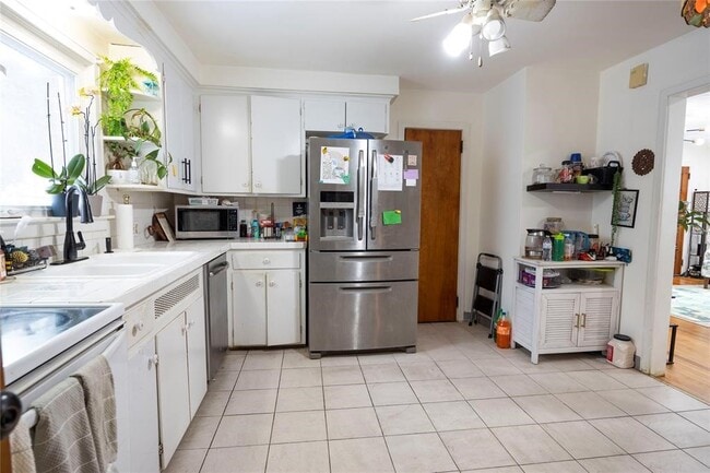 Photo - 3613 Vestal Rd