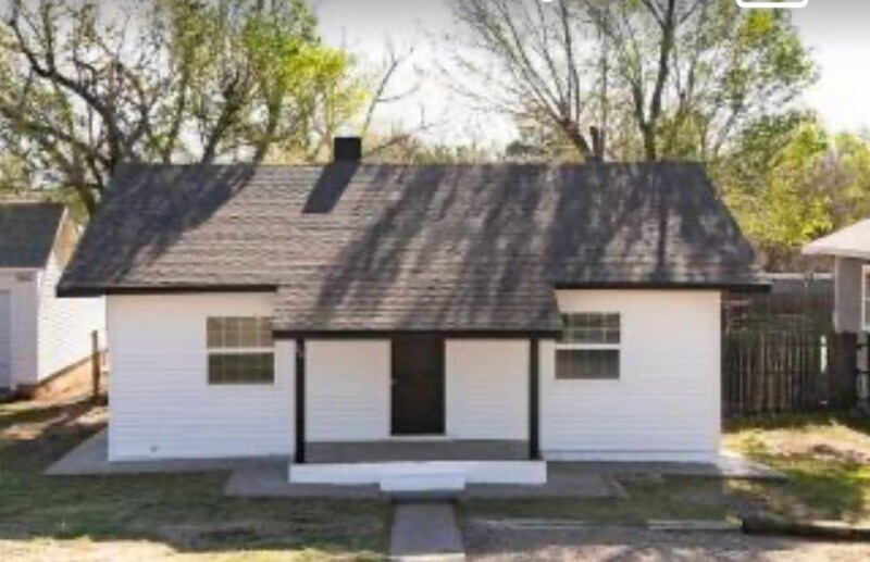 Photo - 26 Elkhart Ave