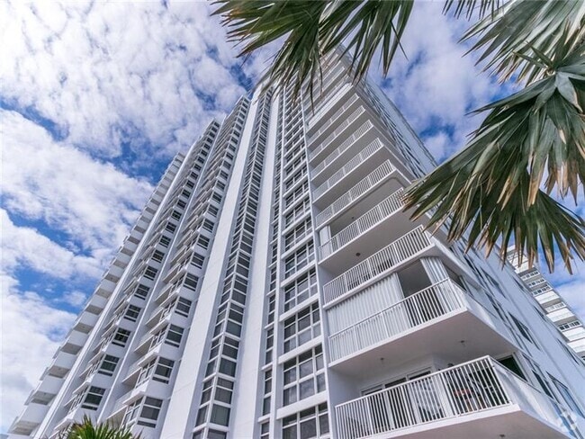 Building Photo - 1370 S Ocean Blvd Unit 1105 Rental