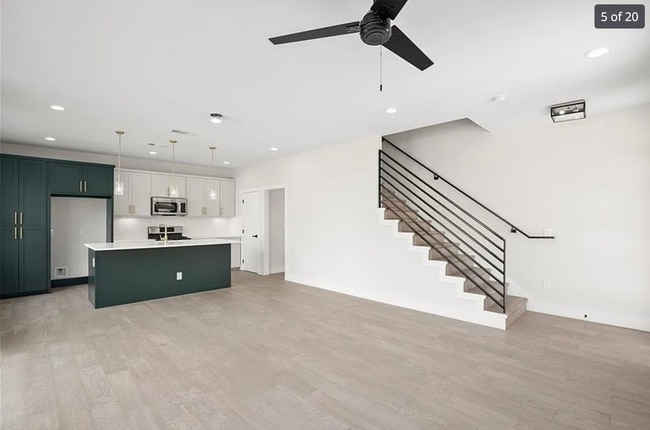 Photo - 1602 Springdale Rd