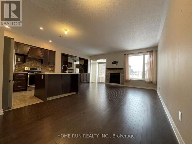 Photo - 333 Ardmore St