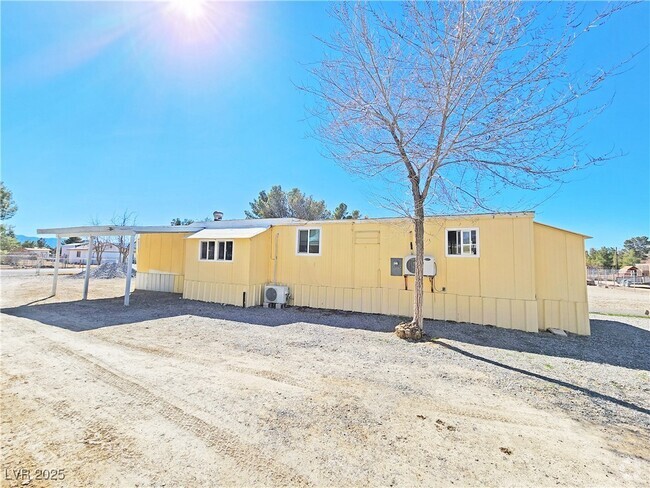 Building Photo - 1080 W Windsong Ln Unit B Rental