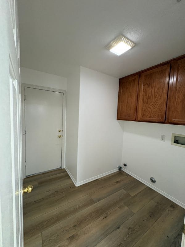 Photo - 17584 Fisher St