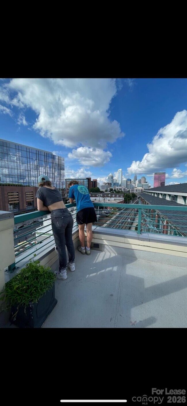 Photo - 115 E Park Ave Unidad 423