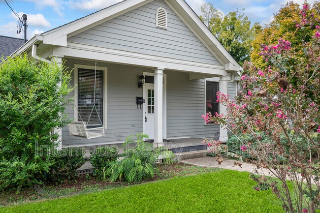 Photo - 1519 10th Ave N