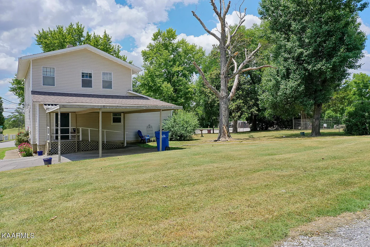 Photo - 1302 N Wright Rd (Alcoa, TN)