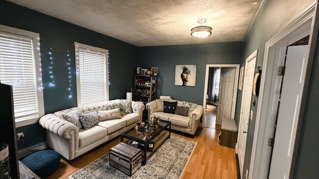 Photo - 149 Essex St Unit 2