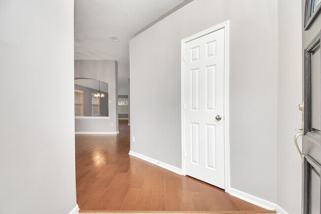 Photo - 17311 Elverson Oaks Dr