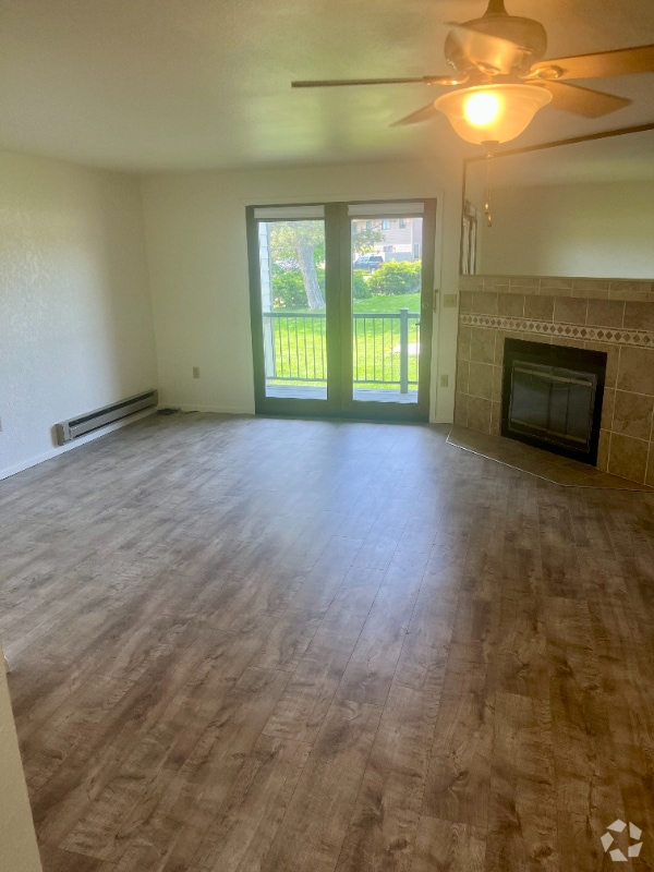 Building Photo - 3385 Granger Ave S Rental