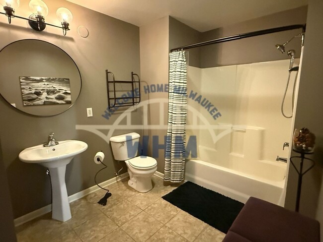 Photo - 141 N Water St