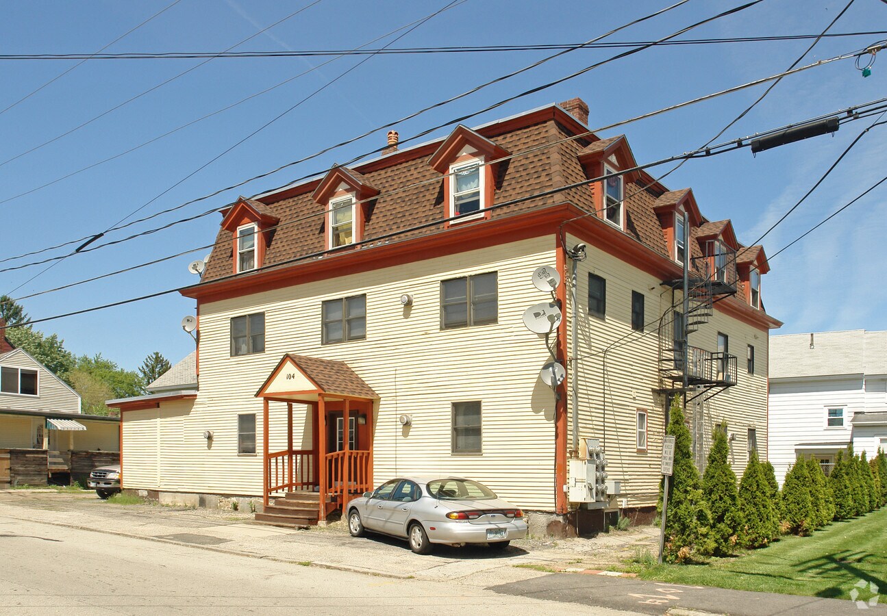 Photo - 104 Walnut St