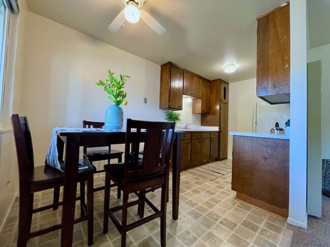 Photo - 7th Street Manor