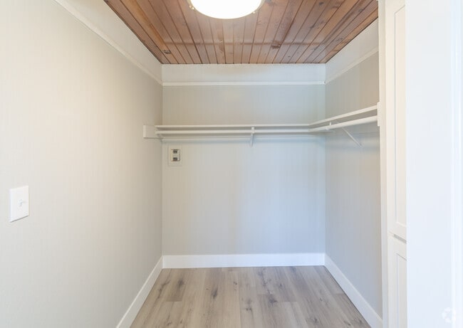 Photo - The Preston at Hillsdale