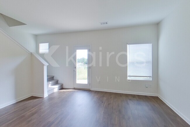 Photo - 115 Dudley Wy