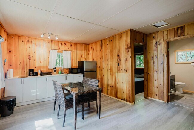 80 Sand Bay Rd Unit SI ID1314736P