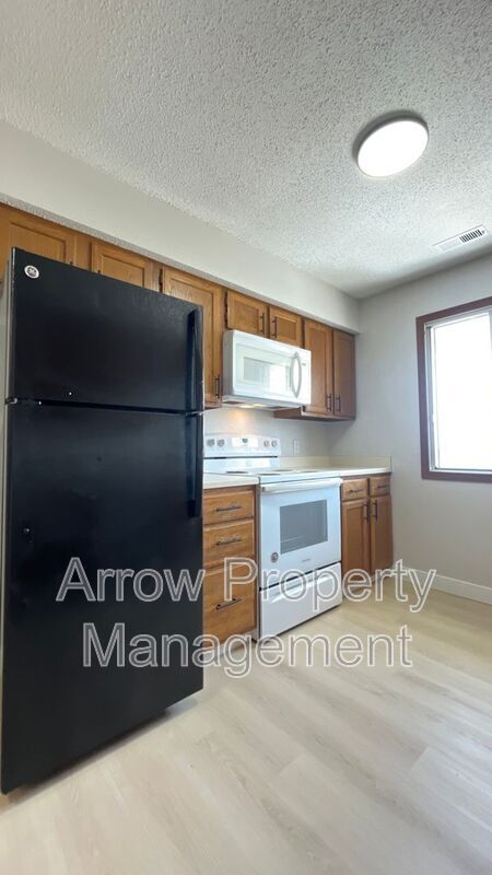 Photo - 515 W Saunders Ave Unit 17