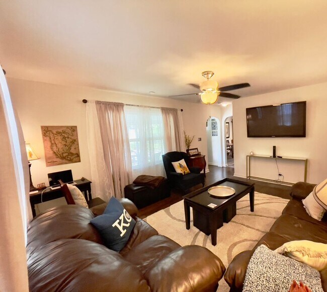 Photo - 2559 W 46th Ave