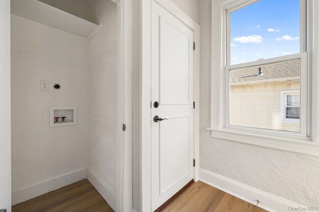 Photo - 135 Webster Ave Unit 2nd Floor