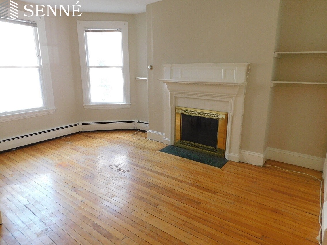 Photo - 6 Arlington St Apartment Unit 11