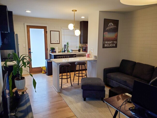 Photo - Remington1705 (KC-JF) Unit Remington1705#2