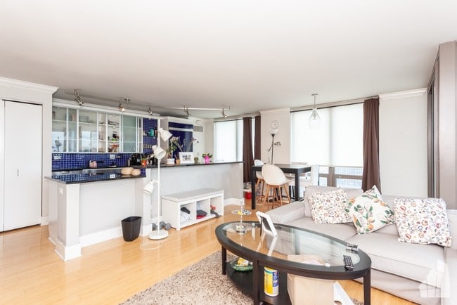 Photo - 2 E Erie St Unit 3109