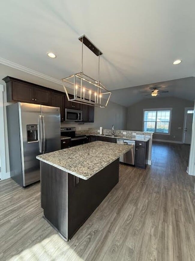 Photo - An Unbeatable Location and Stunning Home!!