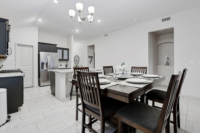 Photo - 7416 Tamarack Pl