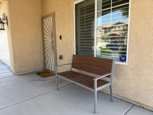Photo - 3bd/bath Single Family Home!