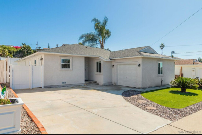 Photo - 6463 Estrella Ave House