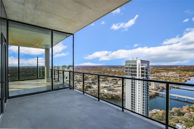 Photo - 610 Davis St Unit 5103