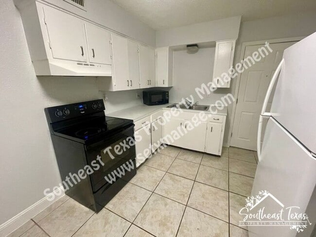 Photo - 5108 10th St