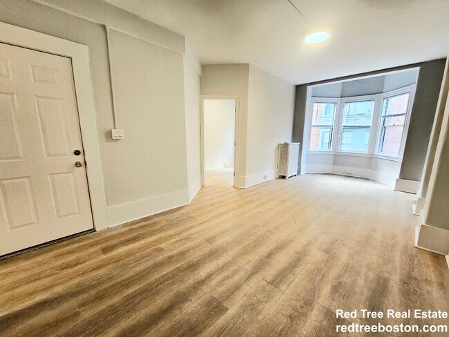 53 Joy St Unit 1