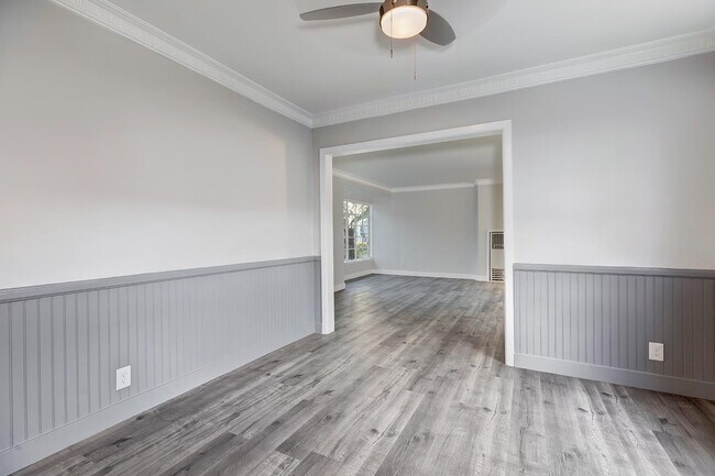 Photo - Clinton Gardens Apartments