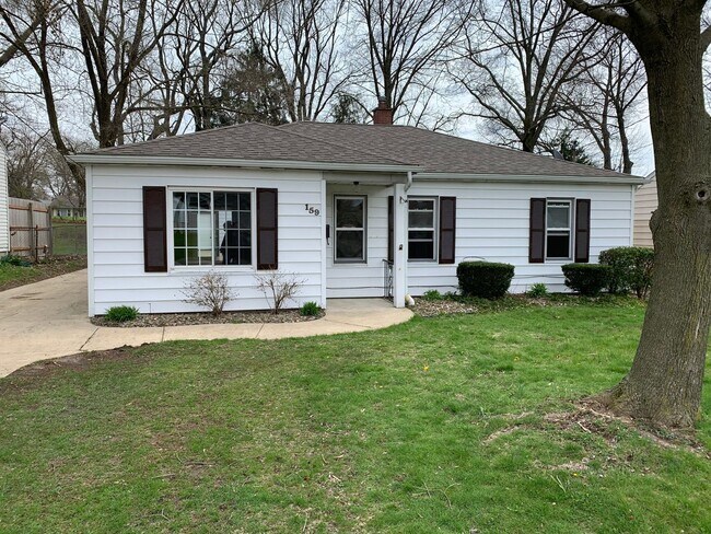 3 Bedroom 1 Bath Ranch - 3 Bedroom 1 Bath Ranch House