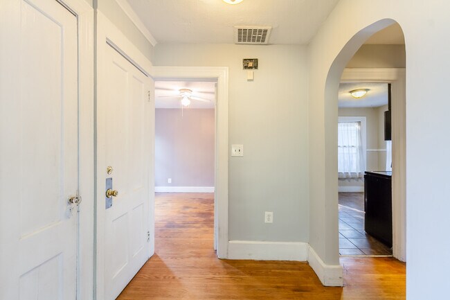 Hallway - 290 Field Street Unit Upstairs Apartment