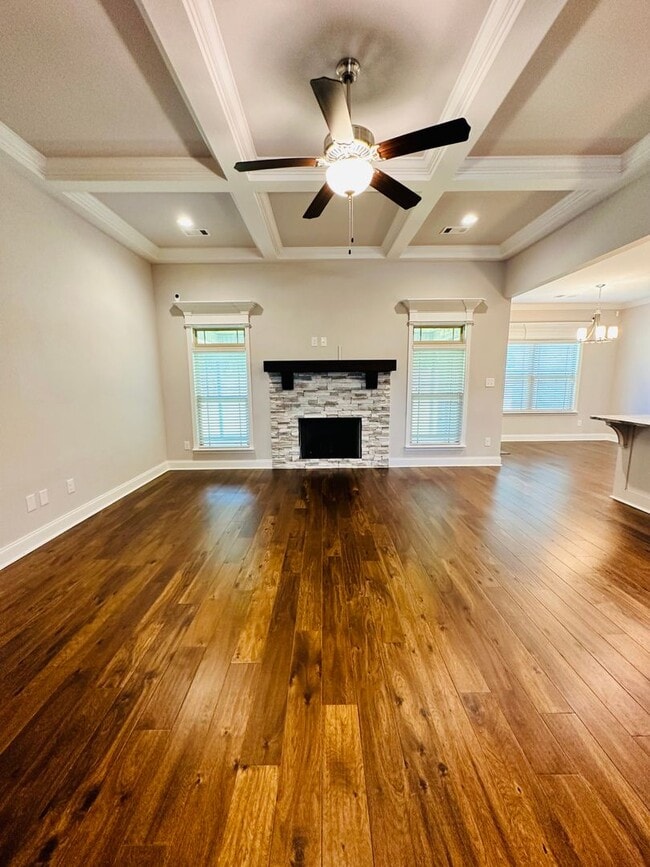 Photo - 103 Warkhawk Ct - Stunning Kathleen Rental