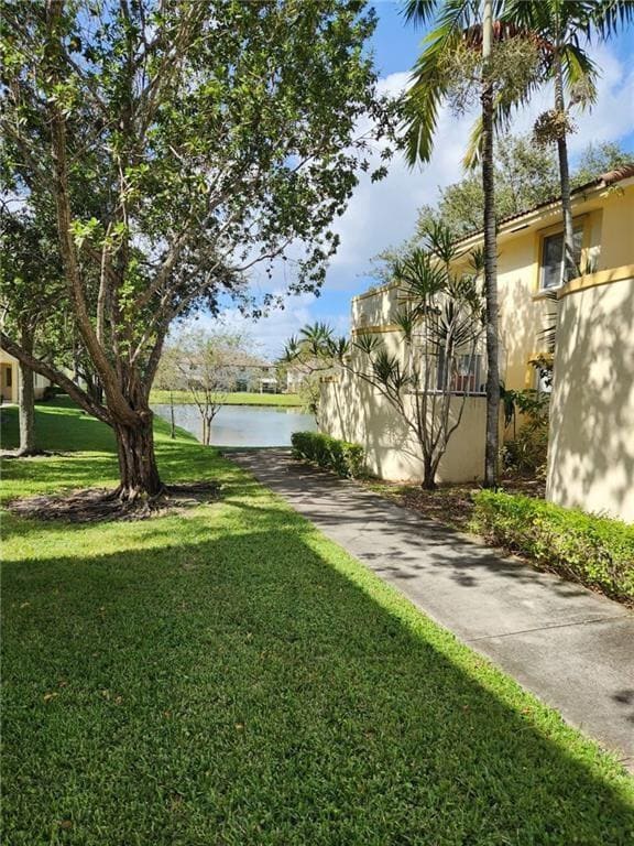 4775 SW 62nd Ave Unit 102