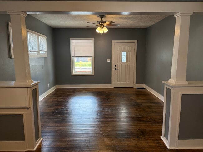 Photo - 5028 E New York St Unidad 5028