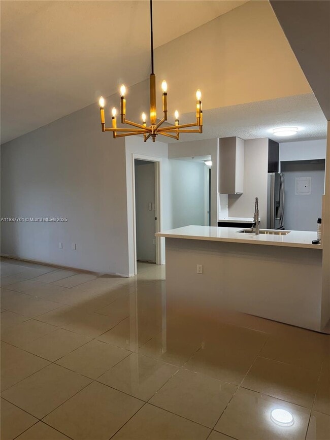 Photo - 2051 Renaissance Blvd Unidad 305