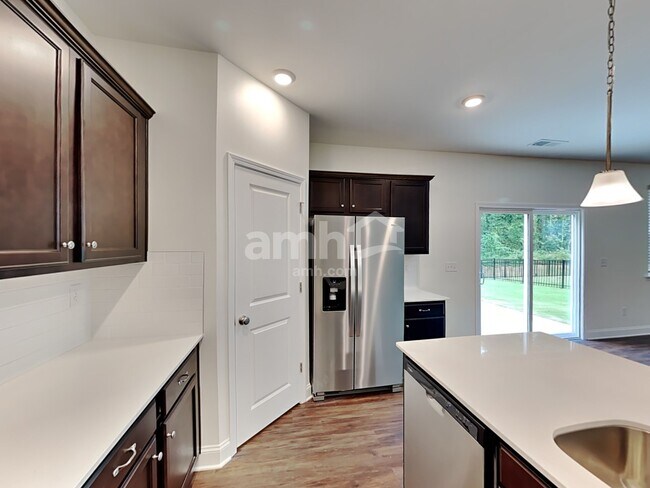 Photo - 7409 Garrett Ct